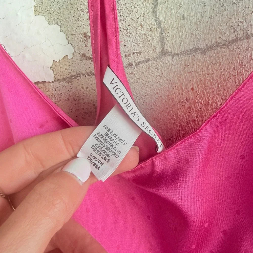 Victorias Secret Satin Pajama Set Hot Pink Polka Dot‎ PJs Silky Cami Shorts Y2K - Picture 10 of 16
